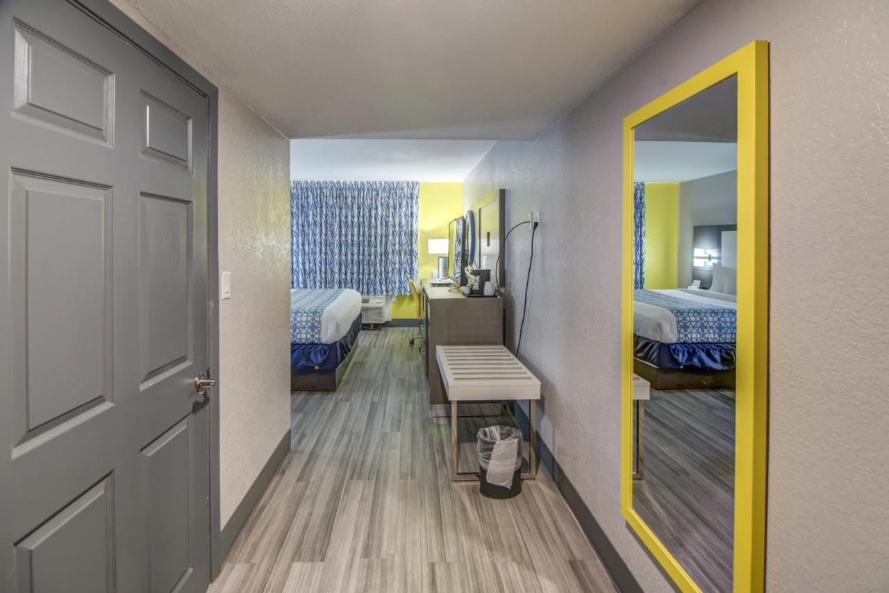 Emerald Coast Inn & Suites Fort Walton Beach Buitenkant foto